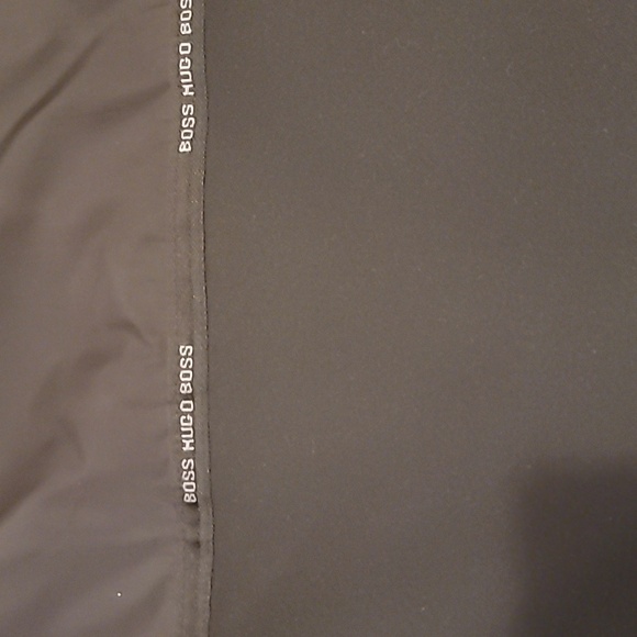 Hugo Boss Men's Black Lined Fall Raincoat Size M - Picture 3 of 6